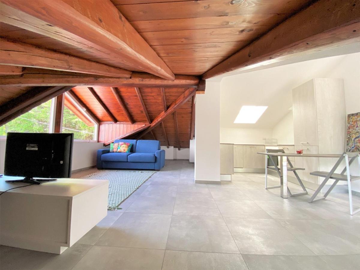 La Rondinella - Loft With Fantastic View On Lake Como Lejlighed Argegno Eksteriør billede