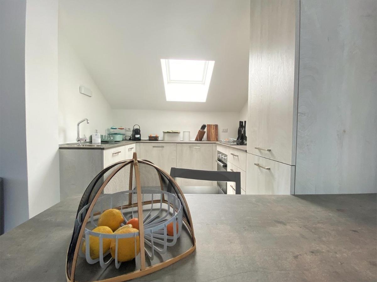 La Rondinella - Loft With Fantastic View On Lake Como Lejlighed Argegno Eksteriør billede